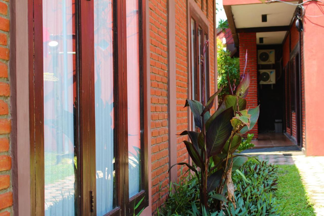 Villadevi Pangandaran Exterior photo