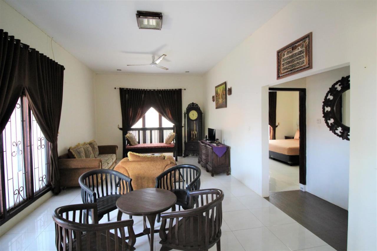 Villadevi Pangandaran Exterior photo
